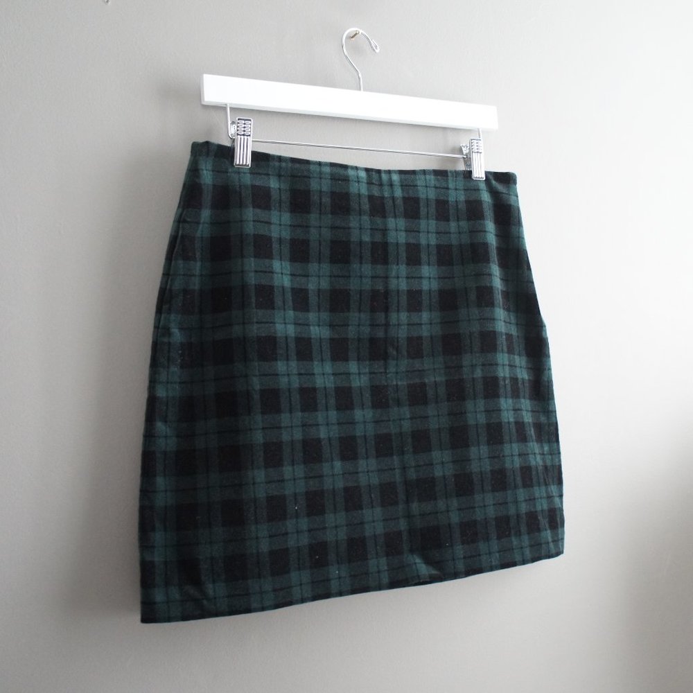 Talbots Green & Black Velvet Corduroy Skirt Size 6